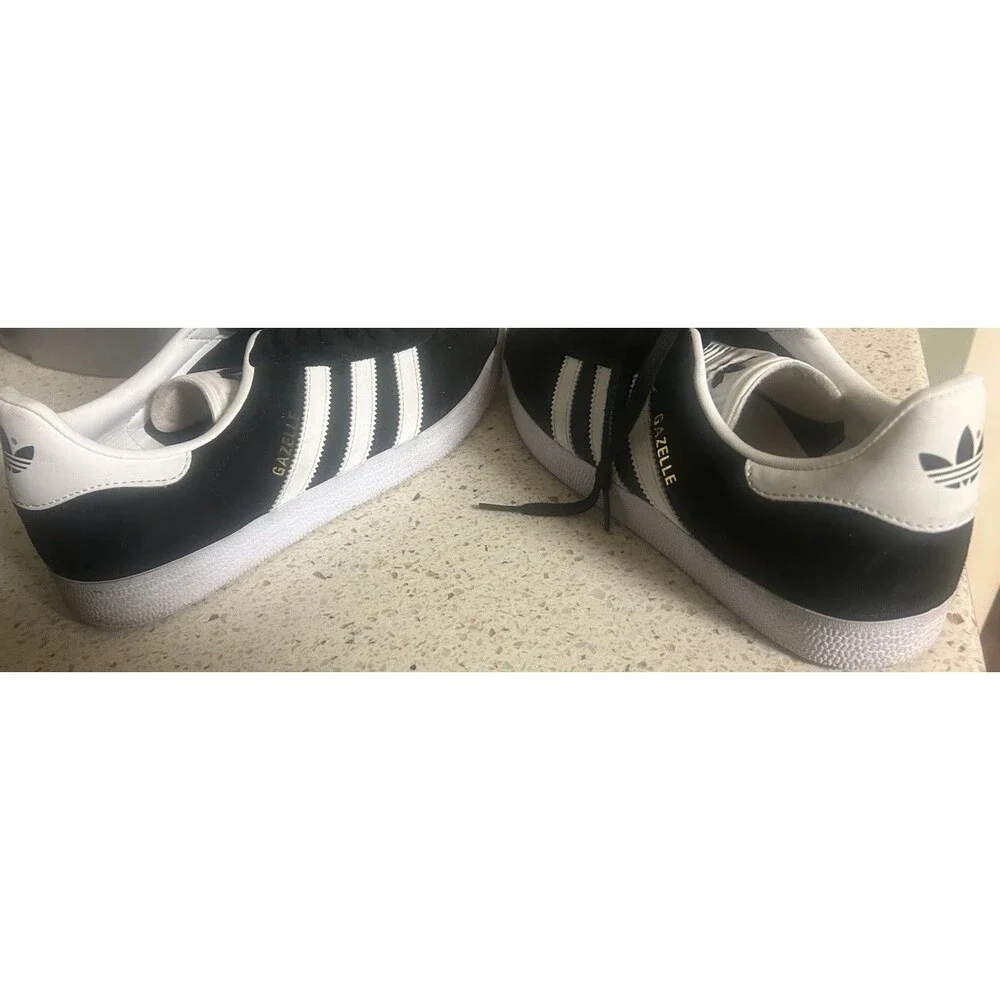 Adidas Gazelle Black Suede White Stripes /Soles Mens Sz 9 Sneakers Sport Shoes